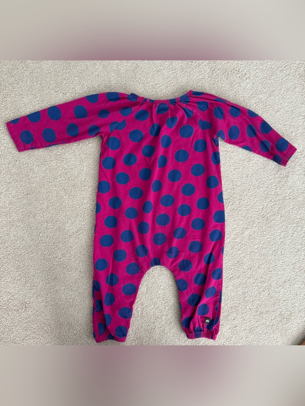 Tea collections Polka Dot One-Piece Romper - size 9-12 months - Picture 2 of 4
